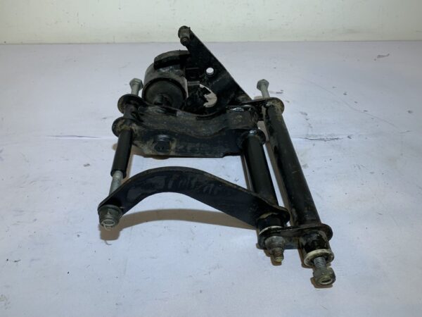 support moteur piaggio beverly 350 sport touring (2012 - 2016) – Image 7