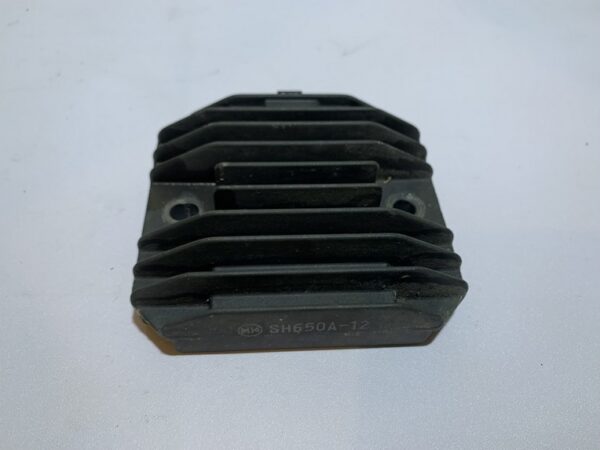 régulateur de tension kawasaki zx6r ninja (1995 - 1997) – Image 4