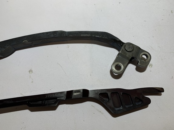 patin guide chaine de distribution yamaha tmax 500 (2004 - 2007) – Image 2