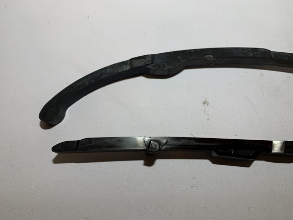 patin guide chaine de distribution yamaha tmax 500 (2004 - 2007) – Image 4