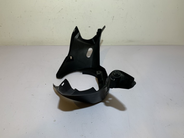 couvre guidon inférieur yamaha tmax 500 (2001 - 2007) – Image 4