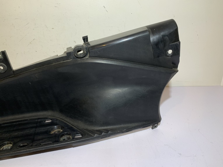 marche pied gauche yamaha tmax 500 (2001 - 2007) – Image 2