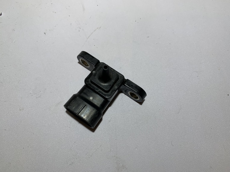 capteur pression d'air yamaha tmax 500 (2001 - 2007) – Image 2