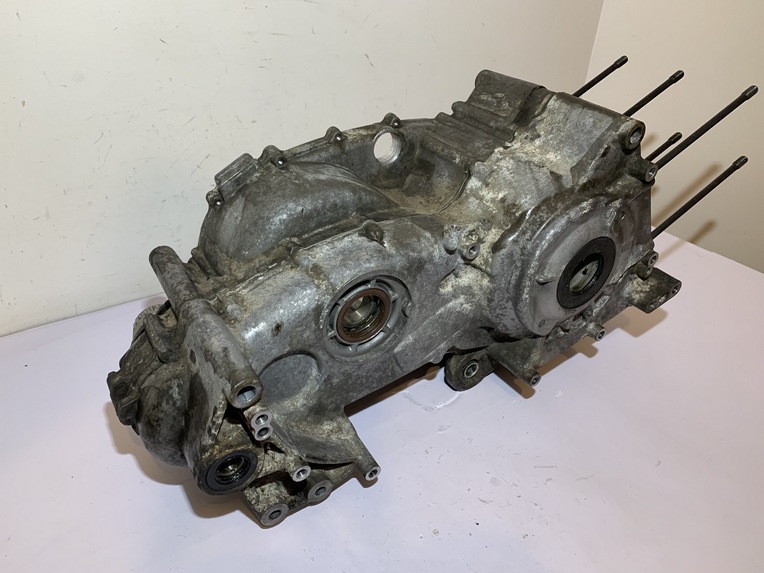 carter moteur yamaha tmax 500 (2004 - 2007) – Image 13