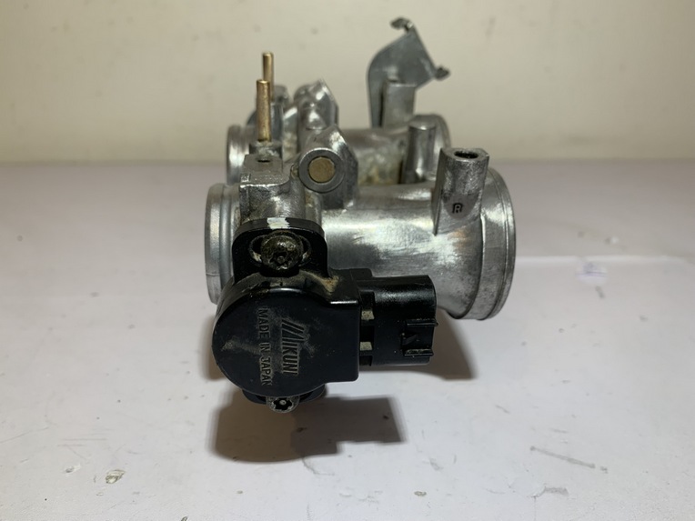 corp de papillon injection yamaha tmax 500 (2004 - 2007) – Image 4