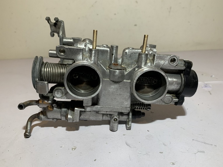 corp de papillon injection yamaha tmax 500 (2004 - 2007) – Image 5