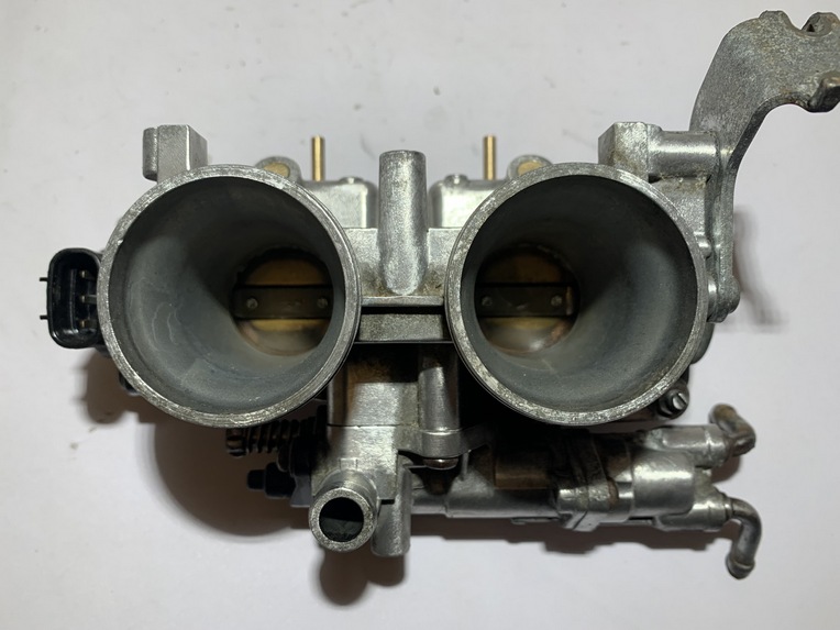 corp de papillon injection yamaha tmax 500 (2004 - 2007) – Image 9