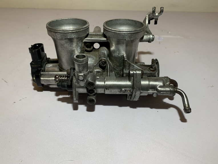 corp de papillon injection yamaha tmax 500 (2004 - 2007) – Image 10