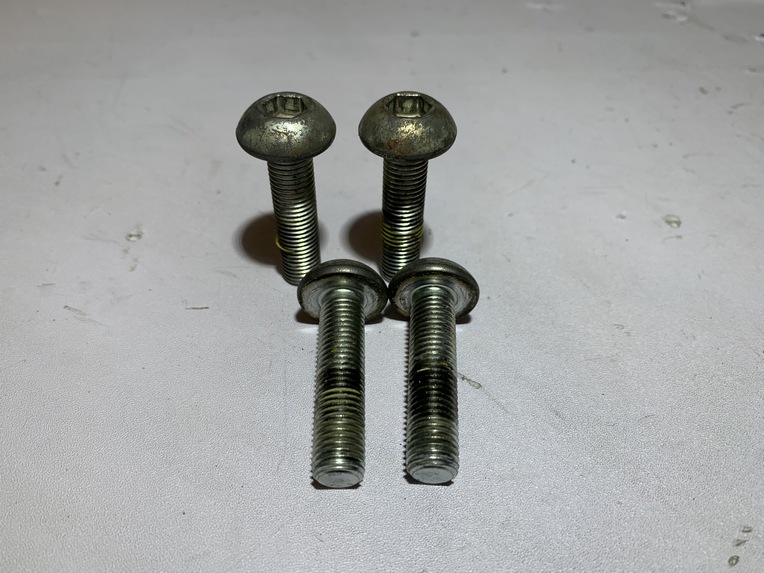 vis de fixation chemise piston d'équilibrage yamaha tmax 500