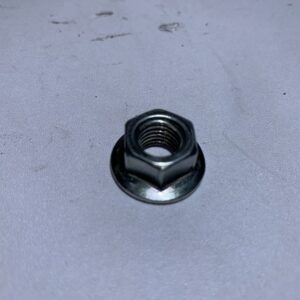 écrou de variateur piaggio typhoon 50 2t