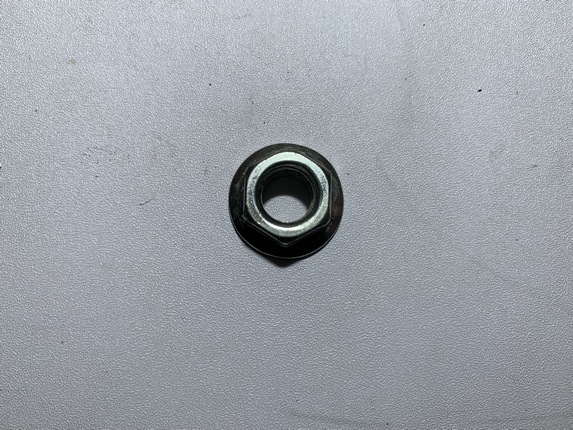 écrou de variateur piaggio typhoon 50 2t – Image 2