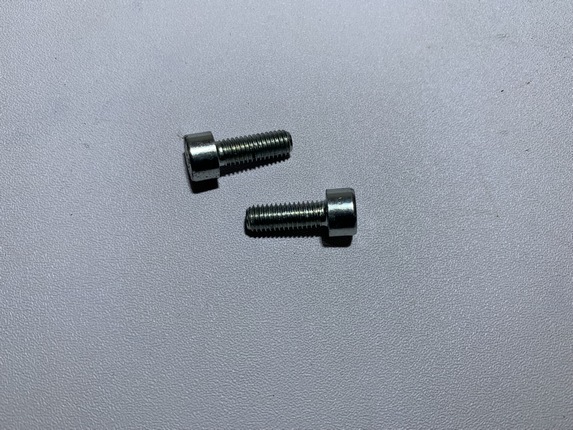 vis de fixation pompe à huile mbk nitro / booster – Image 5