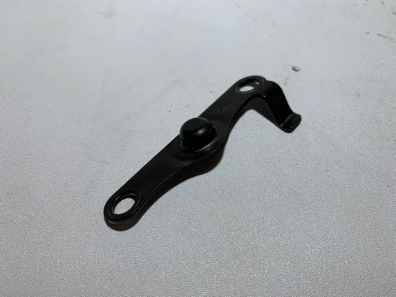 plaque de fixation de démarreur mbk booster / stunt – Image 3