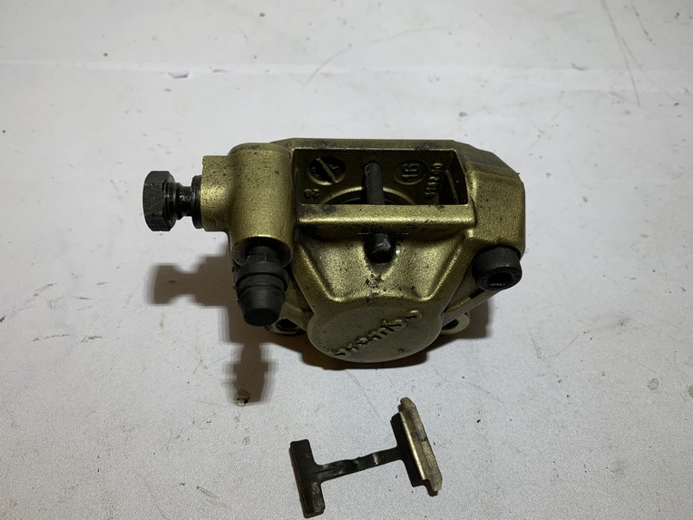 étrier de frein avant mbk stunt – Image 2