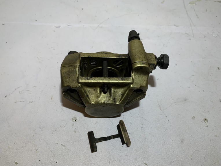 étrier de frein avant mbk stunt – Image 5