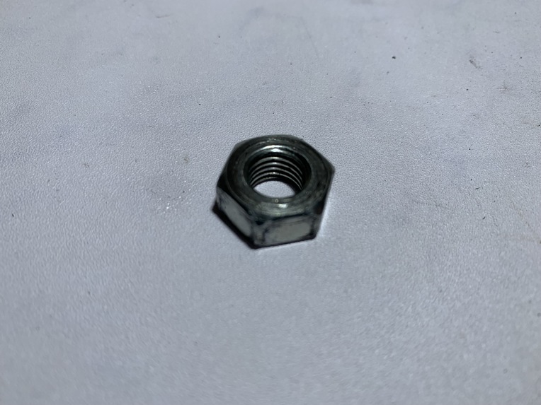 écrou de variateur mbk nitro / booster – Image 4