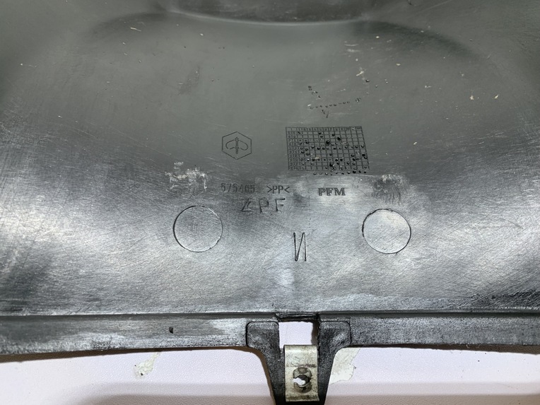 carénage sous selle piaggio zip 50 2t – Image 9