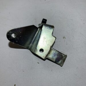 patte support boitier antipollution piaggio zip 50 4t 2021 - 2023