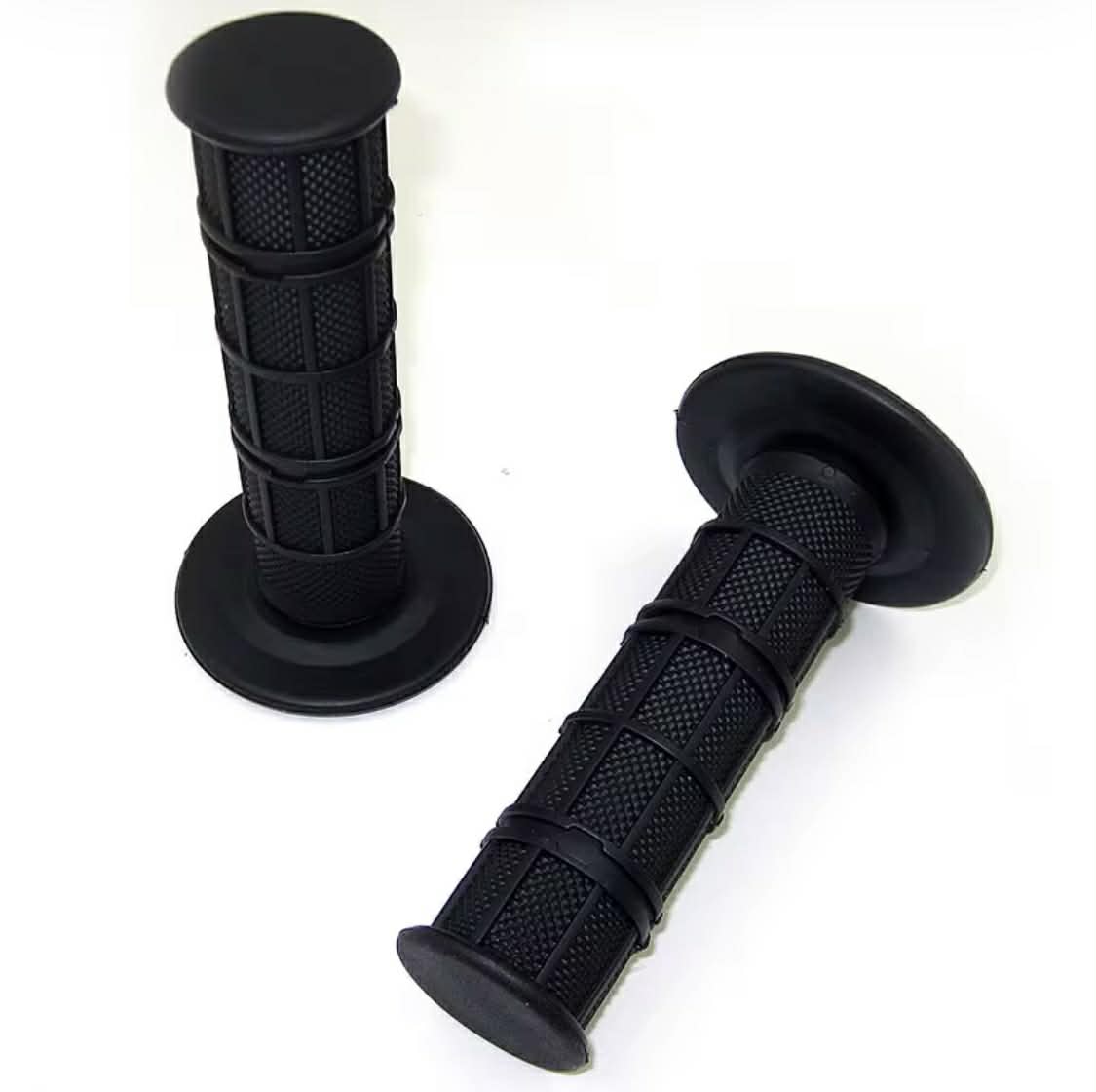 poignées de guidon noir