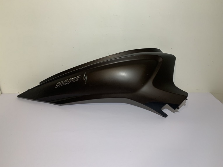 carénage arrière droit kymco people s 125