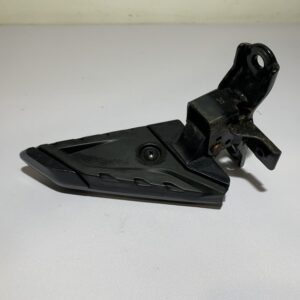 repose pied passager droit kymco people s 125 abs